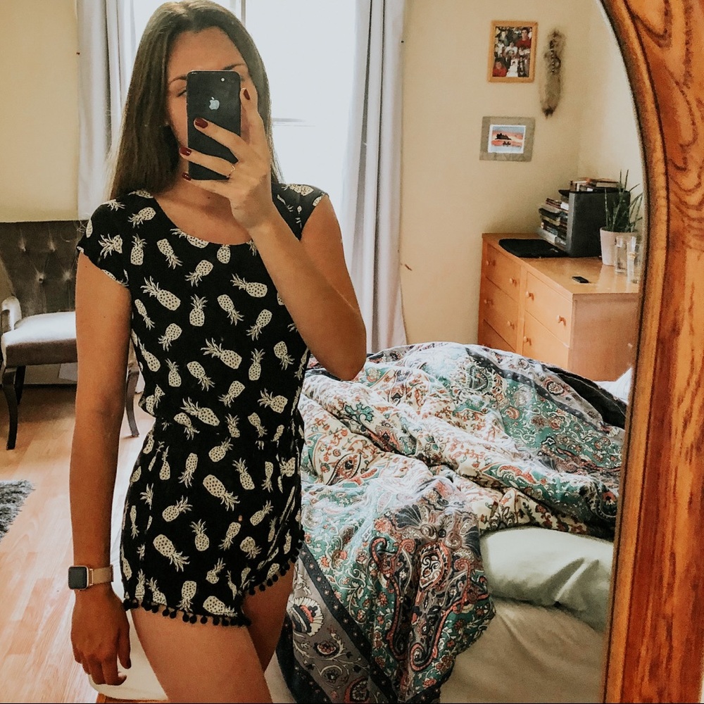 Pineapple Romper Black/White Cut-Out Back - Picture 4 of 7